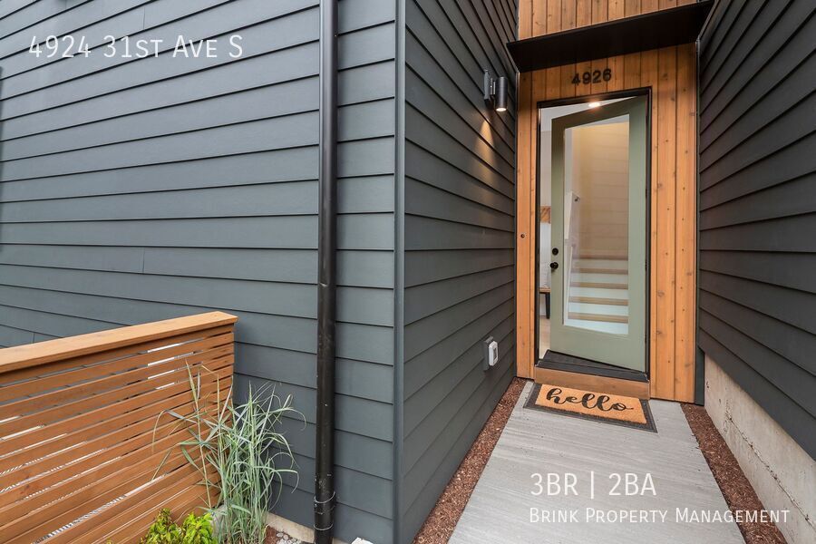 ASK ABOUT FREE RENT! BRAND NEW! 3bd, 2ba Townhome Built with Quality Materials and Thoughtful Design property image