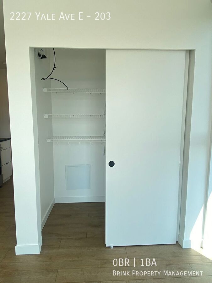 Welcome to Lakeview! - Live in Luxury & Style in the heart of Eastlake property image