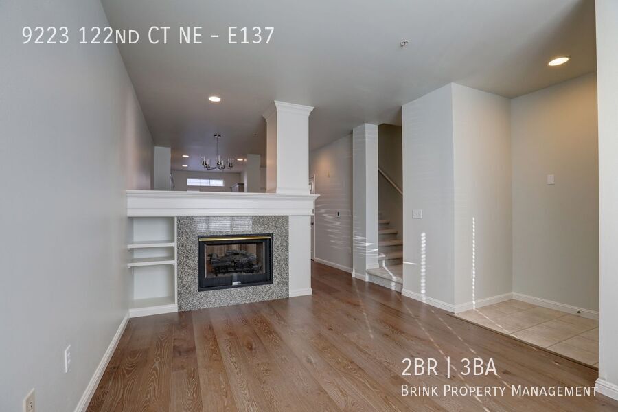 Luxury 2BR 2.5BA Townhouse Style Condo @ Lochshire on Forbes Creek property image