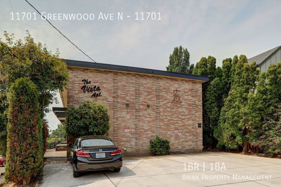 6 Weeks Free Rent Move In Special!! Charming 1 Bed Unit Bitter Lake Neighborhood! property image