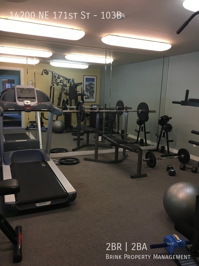 2 Bedroom Ground Floor Condo in the Heart of Woodinville! property image