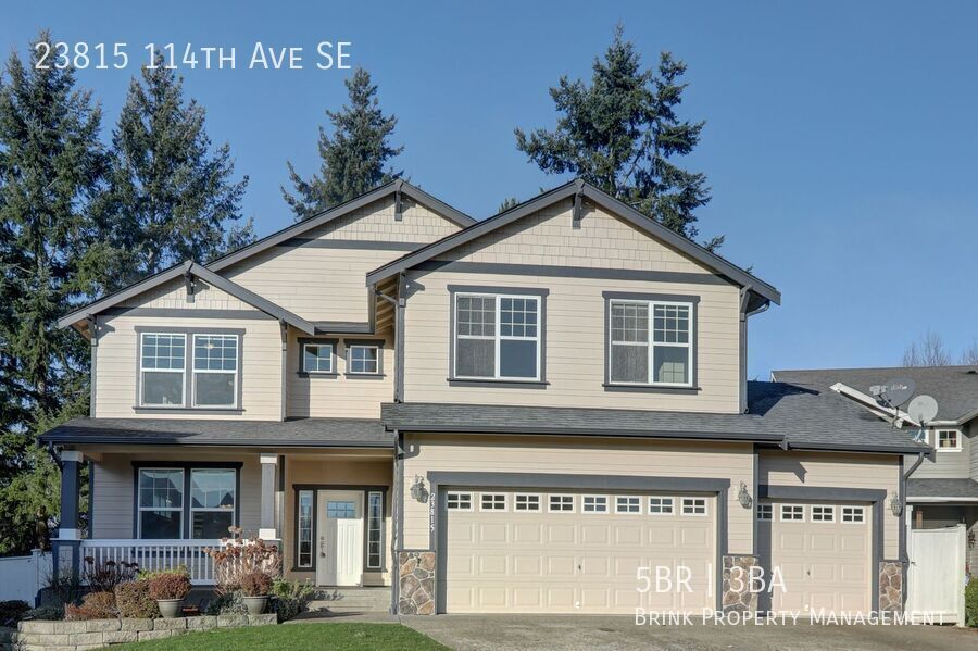 Well Maintained House Tucked Away on Dead-End Street Available! property image