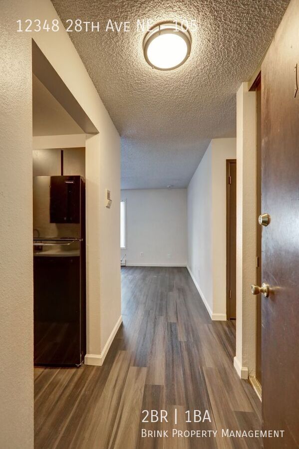 One Month Free Move In Special!! Great Location! 2 Bedroom, 1 Bath Apartment, Nicely Maintained Building. property image