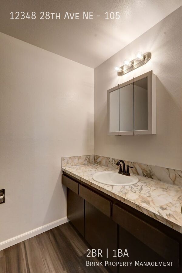 One Month Free Move In Special!! Great Location! 2 Bedroom, 1 Bath Apartment, Nicely Maintained Building. property image