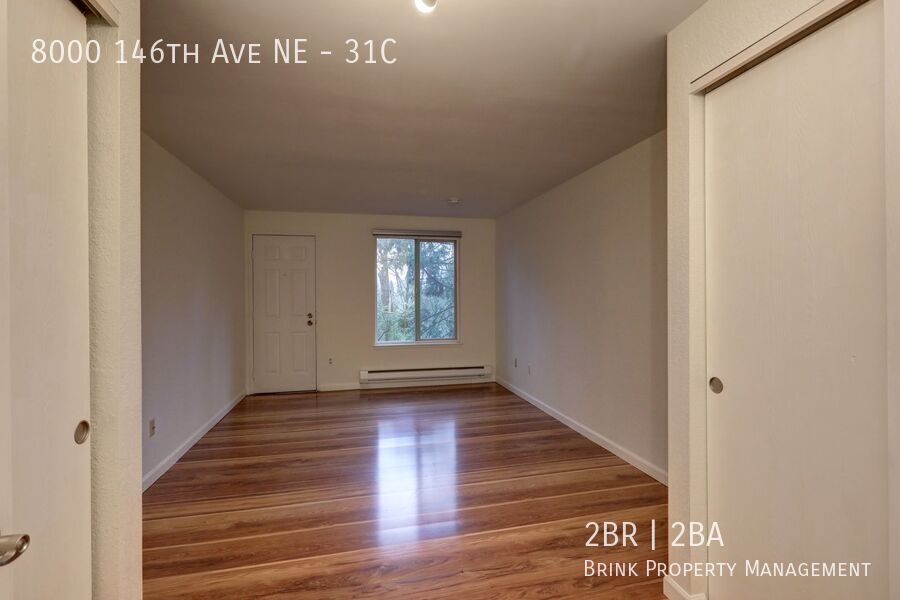 Large 2 Story Condo Available in Perfect Redmond Location! property image