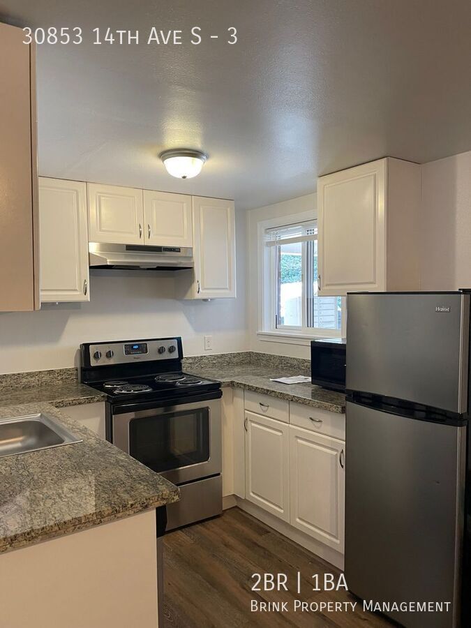 1 MONTH FREE MOVE IN SPECIAL in this 2x1 Federal Way! Stainless Steel Appliances!!! property image