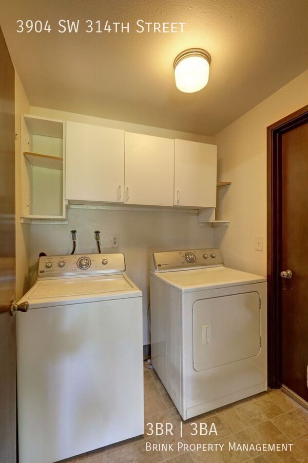 Beautiful View-Quiet Twin Lakes Neighborhood property image