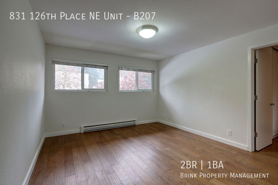 Prime Bellevue Location | 2 Bed Condo + Garage + Pool property image