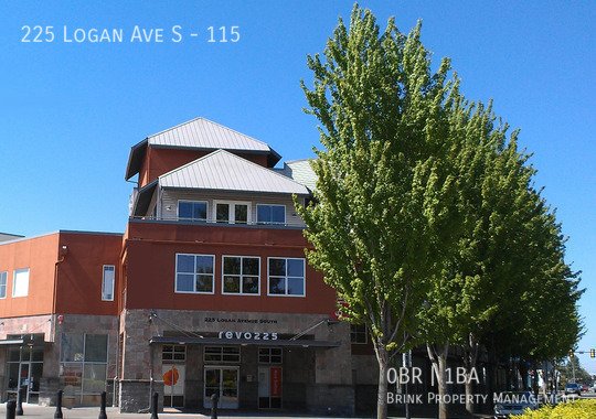 Luxury Studio Condo with Garage Parking in Downtown Renton!  Available Now! property image