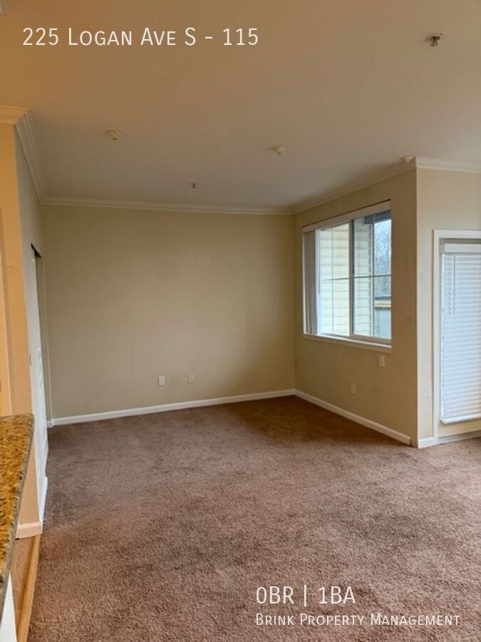 Luxury Studio Condo with Garage Parking in Downtown Renton!  Available Now! property image