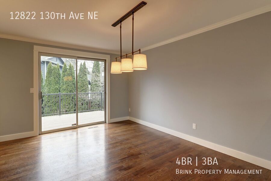 Kirkland Home w/4bd, 3ba & Large Backyard! property image