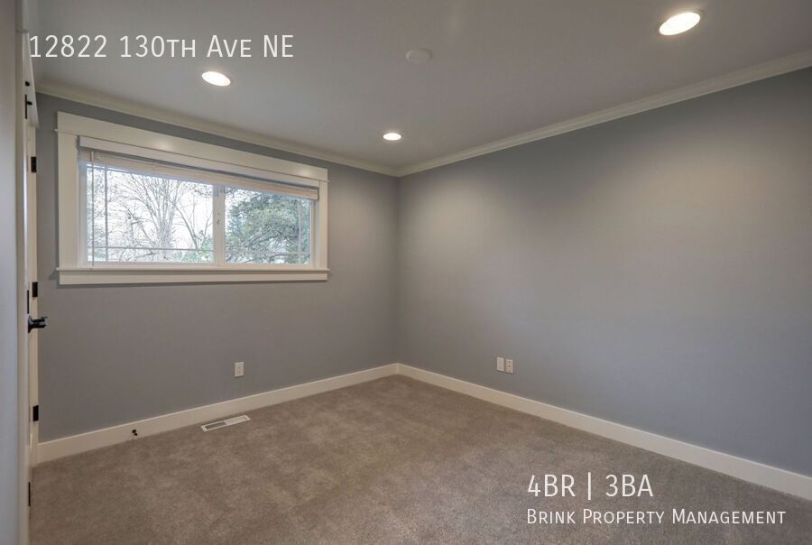 Kirkland Home w/4bd, 3ba & Large Backyard! property image