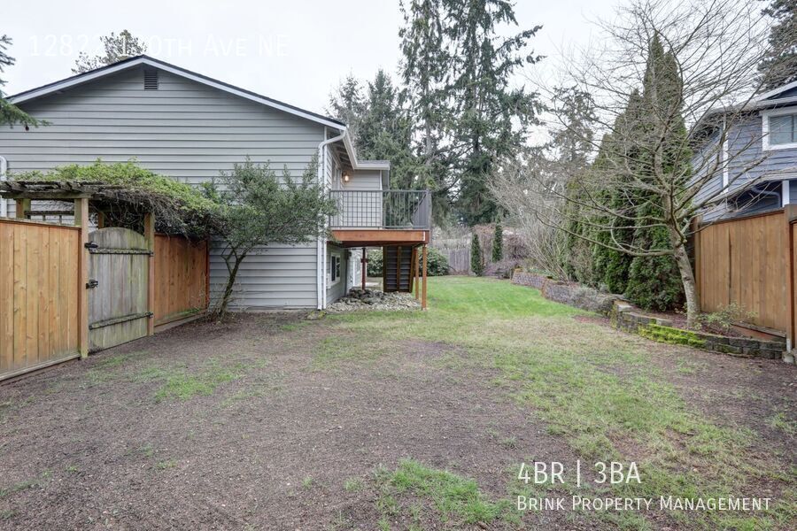 Kirkland Home w/4bd, 3ba & Large Backyard! property image