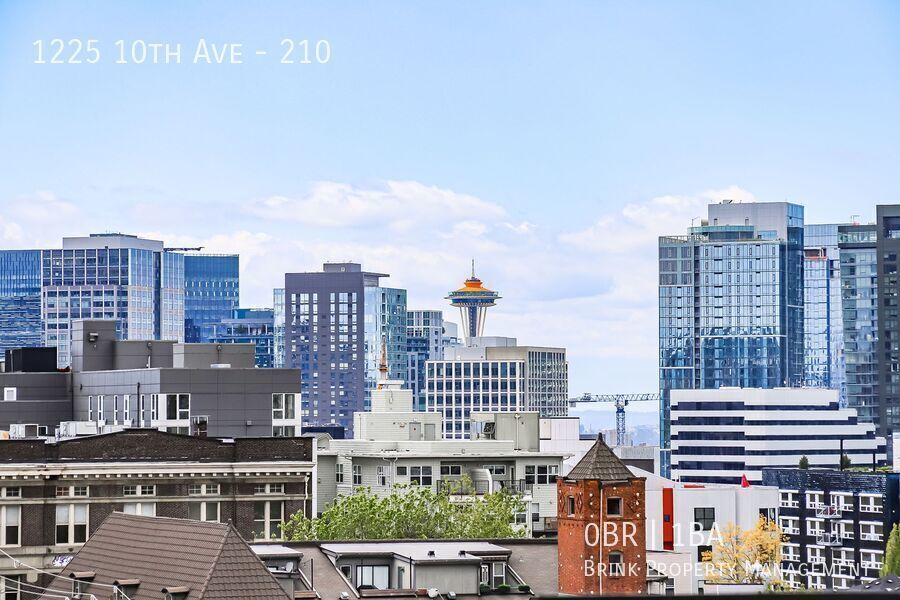 Woodworth Apartments | Classic & Cool Living in Capitol Hill property image