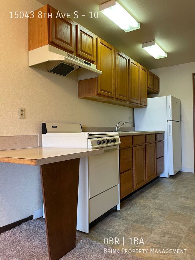 2 MONTHS FREE WITH MOVE IN SPECIAL!  Charming vintage studio in Burien close to downtown! property image