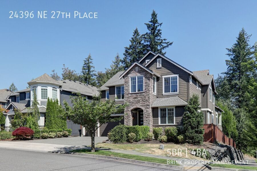 Stunning 5-Bedroom Sammamish Home with Main-Level Guest Suite property image