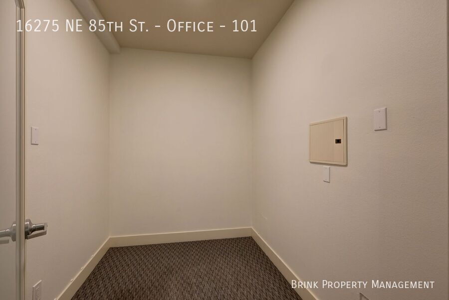 Prime Downtown Redmond Office at Frazier Court Condominiums - 690 SF - 2 Garage Parking Spaces Available! property image