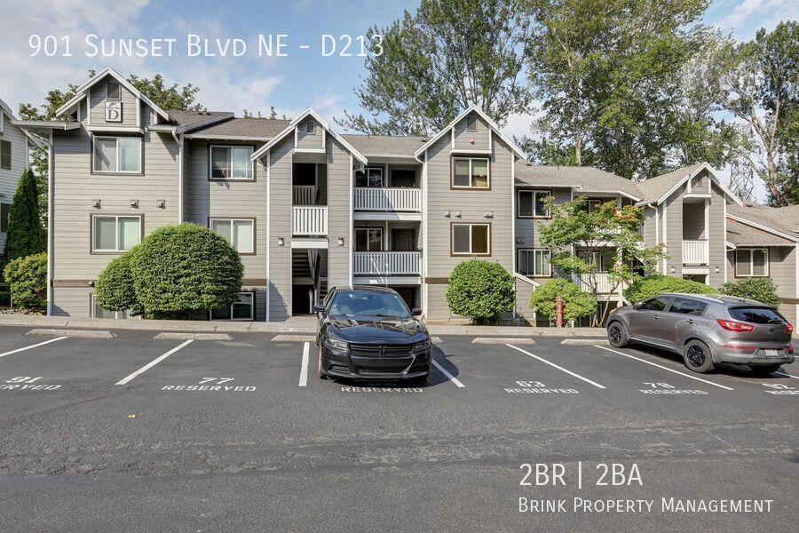 Beautiful 2 Bedroom/2 Bath Renton Condo, Great Location, W/S/G included!! property image