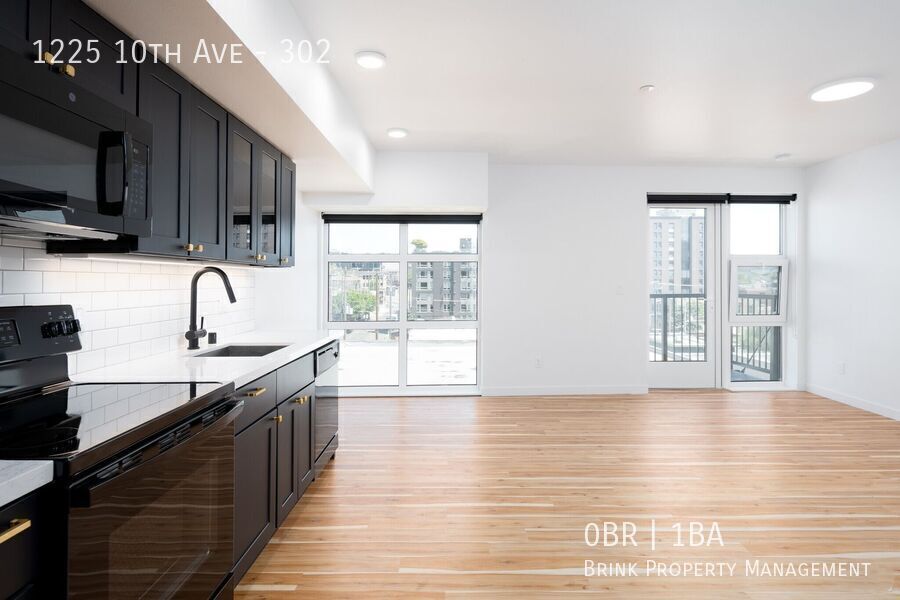 Woodworth Apartments - Sophisticated Living in the Heart of Capitol Hill property image