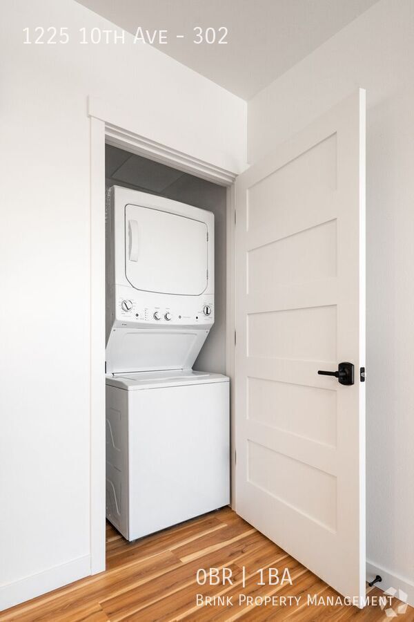 Woodworth Apartments - Sophisticated Living in the Heart of Capitol Hill property image