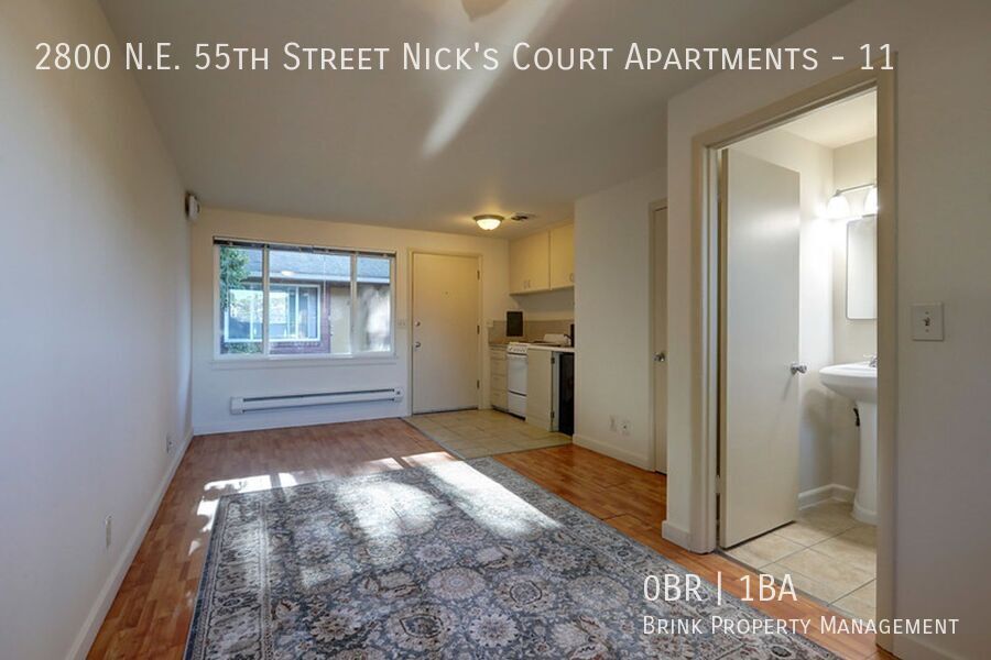Charming Studio Minutes from UW! property image