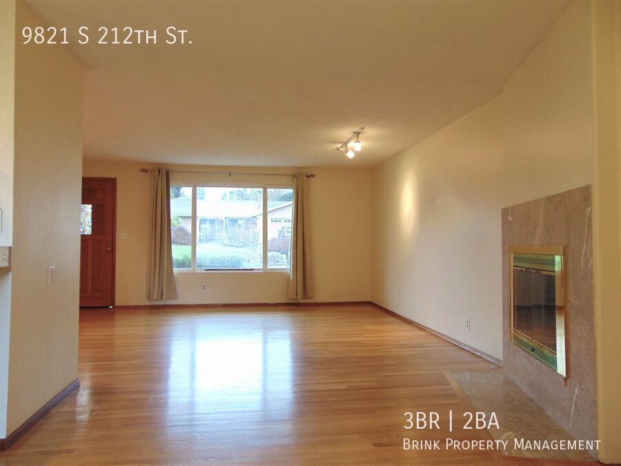 Fantastic 3bd, 1.5ba Rambler Available with Huge Yard! property image