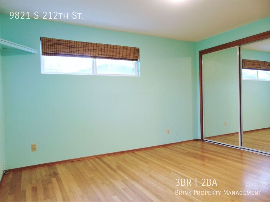 Fantastic 3bd, 1.5ba Rambler Available with Huge Yard! property image