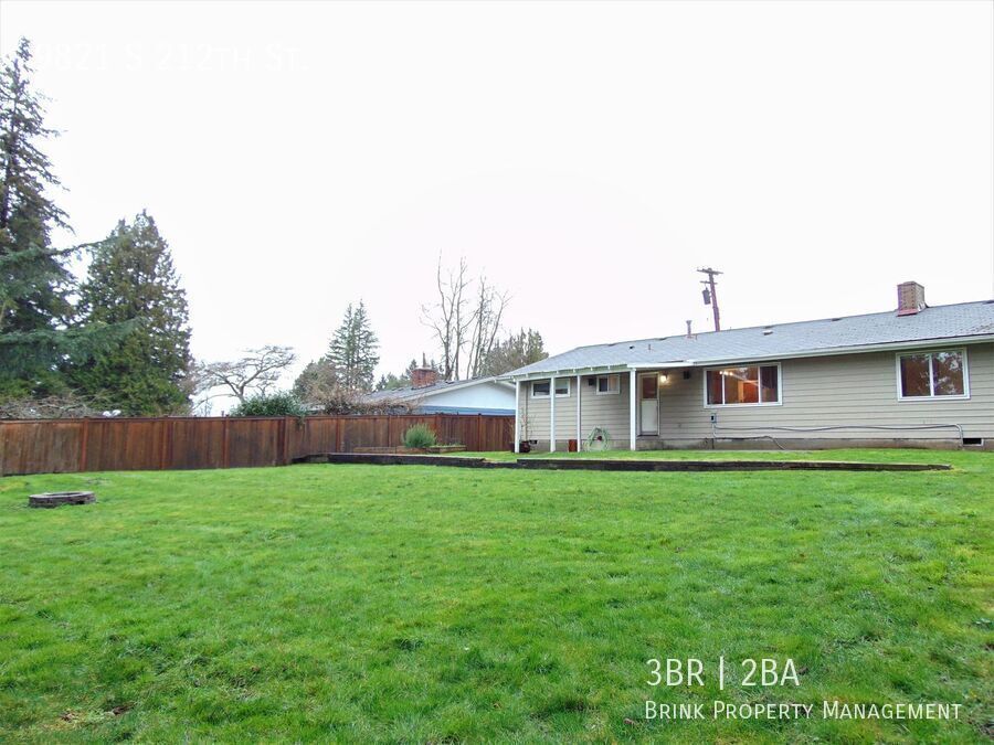 Fantastic 3bd, 1.5ba Rambler Available with Huge Yard! property image