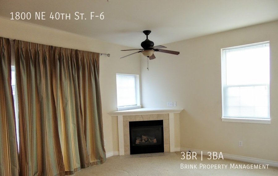 Nicely Updated 3BR RentonTownhome, Great Location! property image