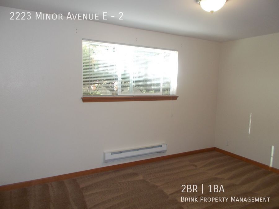 Recently remodeled 2 BR in Great Eastlake neighborhood! property image