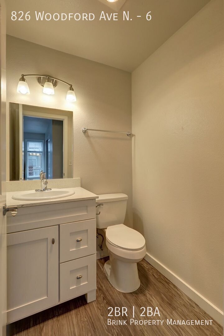 Beautifully Remodeled 2 Bedroom 1.5 Bath Home in Great Location! property image