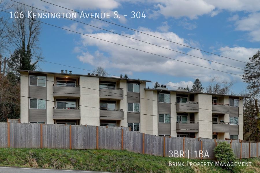 One Month Free Rent! Great 3 Bedroom Apartment Home in Convenient Location property image