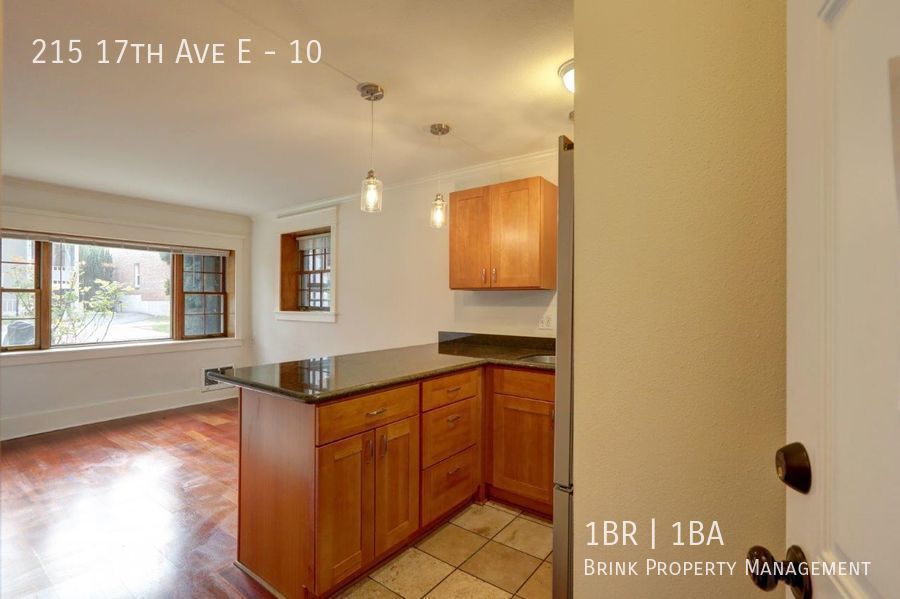 Gorgeous Urban Condo, Historic Features, Fantastic Location!!! property image
