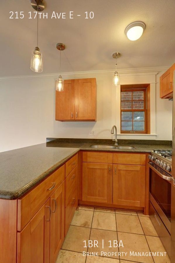 Gorgeous Urban Condo, Historic Features, Fantastic Location!!! property image