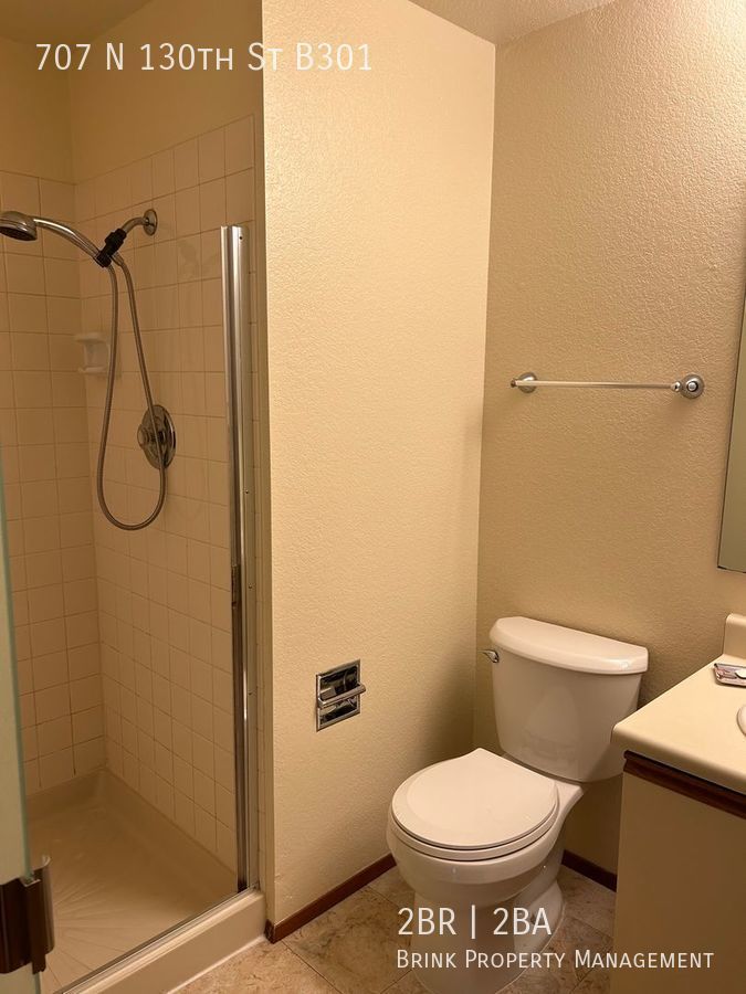 Lovely 2 Bedroom/2 Bath Condo in Bitter Lake Area! property image