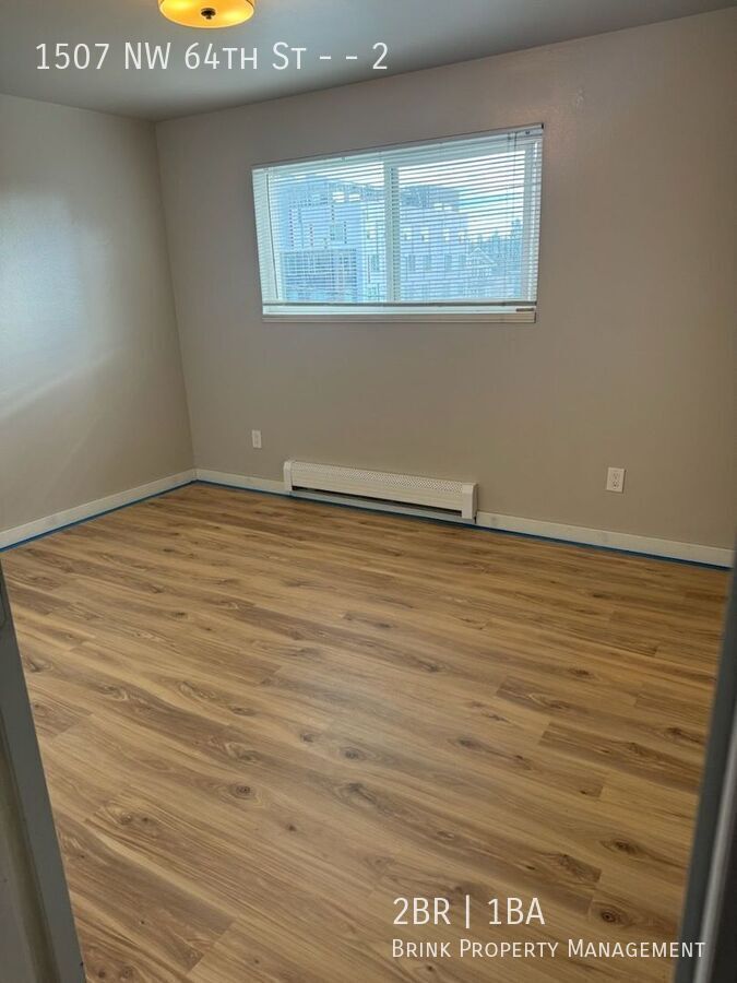 Spacious Updated 2 Bedroom in Ballard with Large Deck property image