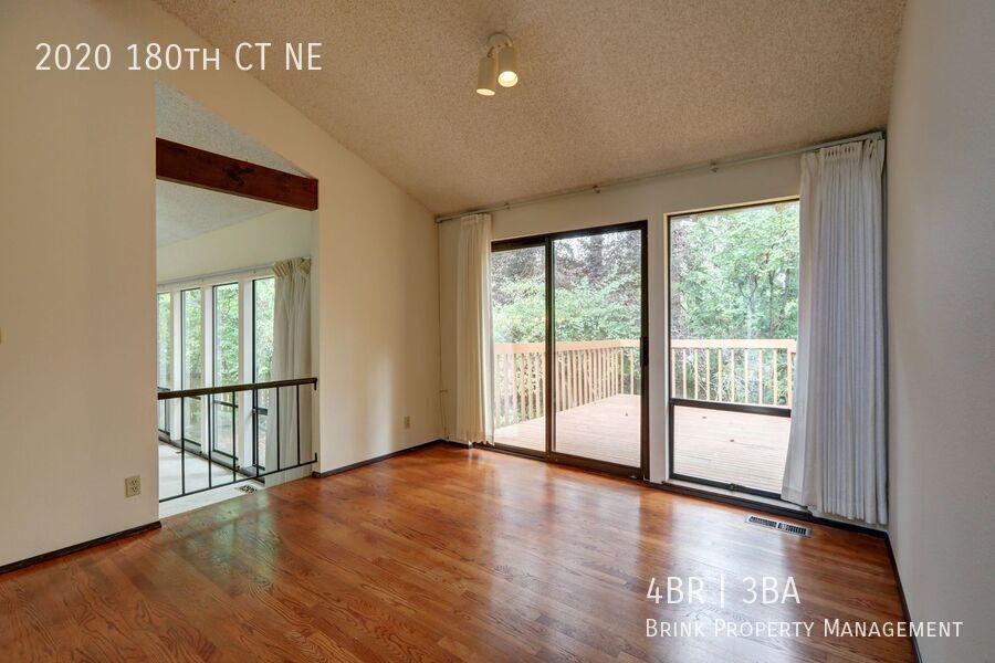 Spacious 4BR 2.75BA Tri-level home in quiet Cedar Lane Estates property image