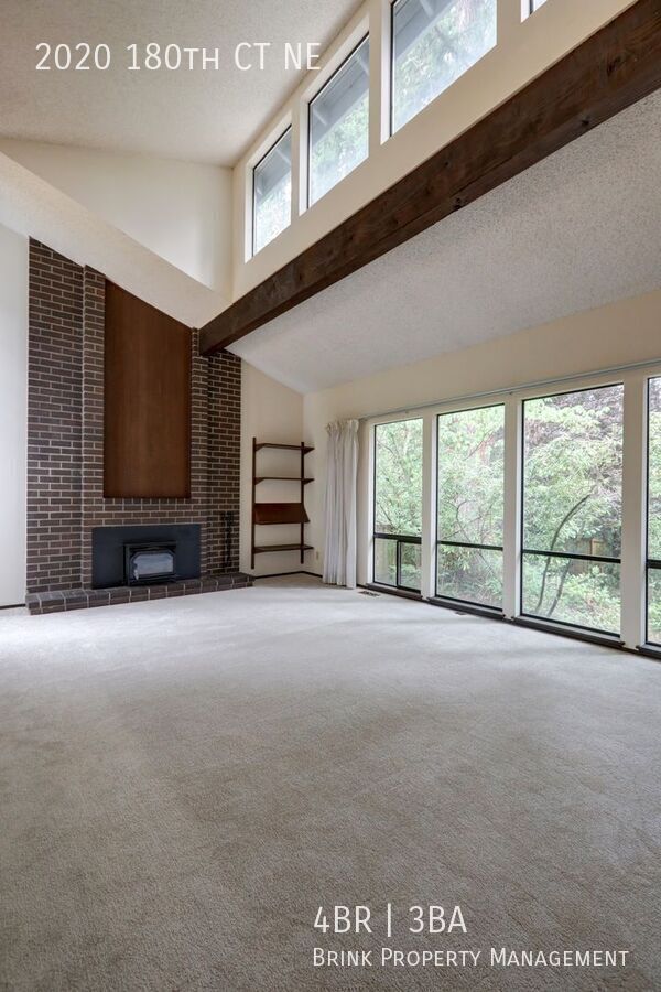Spacious 4BR 2.75BA Tri-level home in quiet Cedar Lane Estates property image