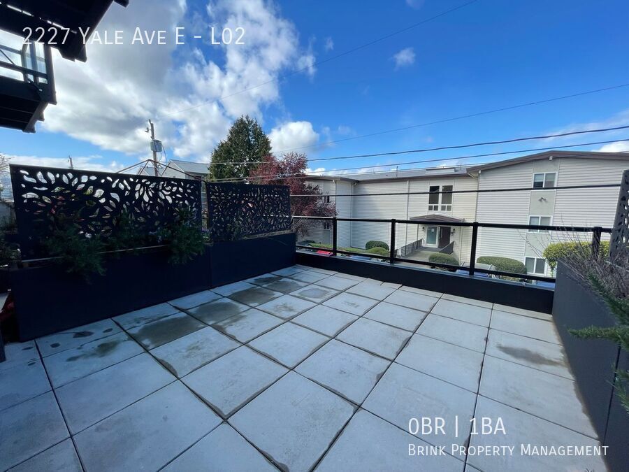 Welcome to Lakeview! - Live in Luxury & Style in the heart of Eastlake property image